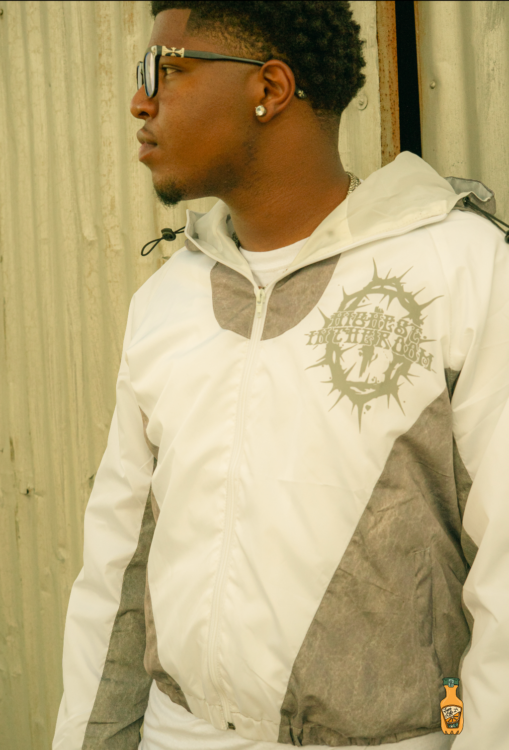 Highest crowned windbreaker set